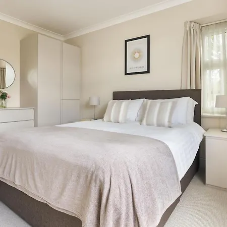 Mereside - Ridgestone Apartmán *