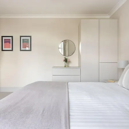 Mereside - Ridgestone Apartmán *